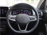 アイポイントが高く、視界も良好で運転しやすいのが魅力です。