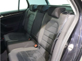 商品だけでなく、サービス、コストなど、中古車の購入に関するさまざまなリスクを最小限にし、きめ細かな保証サービスで、オーナーライフをしっかりとサポートします。