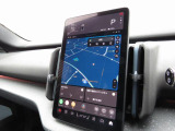Google搭載のボルボなら、車内にいながら多彩なデジタルライフをお楽しみいただけます。Google Playから必要なアプリをダウンロードして、有意義な移動時間を楽しみましょう。