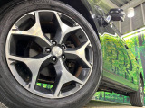 弊社では、全車『修復歴なし』のお車のみ取り扱っております。専任バイヤーによる厳選した仕入れの後、入庫後の車両チェックを行い、ネクステージが認定した高品質な中古車をご提供しております。