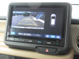 駐車が苦手な方にも安心の、バックカメラ装備です!