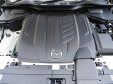 直列6気筒ディーゼルエンジンにMAZDA独自の48Vマイルドハイブリッドシステムを組み込んだディーゼルハイブリッド仕様