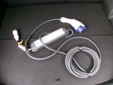 200V充電ケーブルです。
