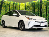 高透明度のガラス皮膜で撥水はもちろん、上質なツヤ・光沢を実現。紫外線や酸性雨から大切な愛車を保護し、色あせ・劣化を防止。「弾スプラッシュコート」、「弾プリミッサコート」からお選びいただけます。