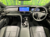クラウンクロスオーバー 2.5 G E-Four 4WD 