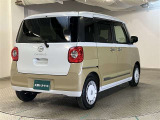 バックカメラが付いているので後方確認が非常にしやすいです。今や運転初心者も熟練者も必須装備!ついていて損はないですね♪