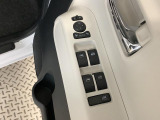 【オプション多数】大好評ボディーへのガラスコーティング施工承ります☆ご納車でキレイなのは当たり前♪その後のお手入れは水洗いでOK!いかに良い状態を保つかがカギ☆純正や社外パーツ等も取り寄せ・取付可能☆