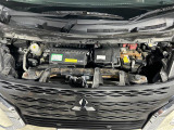 【エンジンルーム】エンジンの調子は良好です!ご納車前にはしっかりとオイル交換・その他油種類の点検補充をさせて頂きます。また、ガリバーでは修復歴のある車は販売いたしません。
