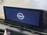 【メーカー純正12.3インチナビ】インテリアに溶け込むスタイリッシュな「専用設計」メーカーナビを装備♪視認性や操作性など基本性能にも優れ、より上質なカーライフをお楽しみいただけます。