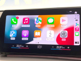 ●Apple Car Play:スマホとの有線接続で、ナビ・オーディオ再生などスマホのアプリ機能が画面でも使える便利機能です!