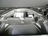 【パンク修理キット】パンク修理キットが付属します。※応急用タイヤは付属しておりません。※損傷の状態によっては修理できない場合があります。