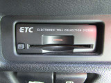 高速道路必須アイテムのETC装備です。最近はスマートインターチェンジも増えてきたので便利ですね。