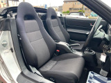 運転席シート廻りは使用感も少なく、良好な状態となっています。丁寧に使われていたことがよくわかりますね。