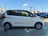 運転席側からの写真です。