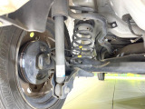 お車を安心してお乗りいただく為には、足回りの定期点検が欠かせません。サービスサポート(有償保証)では無料点検もご提供しており、安心のカーライフをお過ごしいただけるサポート体制が整っています。