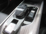 e-POWERのシフトノブです。低燃費でハイパワー。自信を持ってお薦め致します。