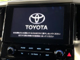 【ナビ機能付きディスプレイオーディオ】ナビ機能搭載の他、お持ちのスマートフォンと連携して、ナビやbluetoothでの音楽再生が可能です♪デザインはもちろん操作性も良好!