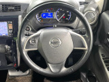 【純正革巻きステアリング】上質な革を使用することで、手にしっかり馴染みとても運転しやすいハンドルです♪