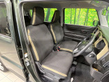 運転席シート廻りは使用感も少なく、良好な状態となっています。丁寧に使われていたことがよくわかりますね。