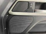 ◆MERIDIANは英国のプレミアムオーディオブランドです。重低音から高音域までしっかりと再現でき、コンサートのような臨場感溢れる音響空間を実現します。どうぞ店頭にてご体感ください。