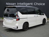 セレナ 1.2 e-POWER ハイウェイスターV アーバンクロム 