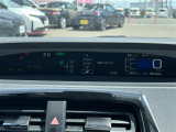 【スピードメーター】メーターがシンプルで見やすく運転しやすいですね!