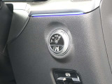 実車のご確認が遠方で困難な場合やお忙しい方でも安心してお車がお選び頂けるよう在庫車両で気になる箇所のご確認や詳細のオプションのご確認等につきましてはお気軽にセールススタッフまでお問い合わせください。