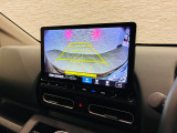 バックカメラが装備されており、後方の安全確認はもちろんのこと狭い場所での駐車や雨の日・夜間など視界の悪いコンディションでのストレスの軽減にもなります!