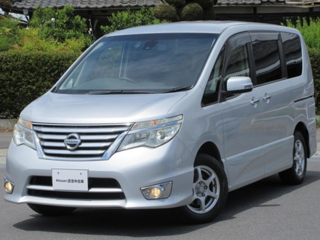 セレナ 2.0 ハイウェイスター Vセレクション+Safety 4WD 