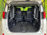 普段のお買い物や通勤、送迎等に十分な荷室スペースを確保しております。セカンドシートを倒すと、大きな荷物の積載も可能です♪