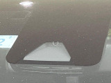 【トヨタセーフティセンス】走行中に前方の車両等を認識し、衝突しそうな時は警報とブレーキで衝突回避と被害軽減をアシスト。より安全にドライブをお楽しみいただけます。