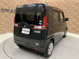 ■充実のアフターサービス■ 車の販売はもちろん、自社整備工場・自社鈑金工場・オイル交換&点検専門店舗を完備しておりますので納車後もお客様のカーライフをトータルでサポートいたします。