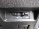 ETCももちろん搭載。いちいち料金所で停車する必要なんて当然ないです。スムーズにストレスなくドライブをお楽しみください。(※支払総額にセットアップ費用は含まれておりません。)