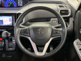 【純正革巻きステアリング】上質な革を使用することで、手にしっかり馴染みとても運転しやすいハンドルです♪