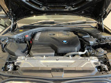 安心のBMW認定中古車は100項目の箇所を徹底的にチェック致します。機械的な箇所や電気系、コンピューターなどをご納車前に点検し、交換基準に達した部品は全て新品に修理返品した後にご納車致します