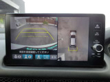 安心のバックモニター付き!これなら駐車もラクラクですね♪