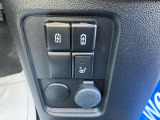 運転席シートヒーター付き
