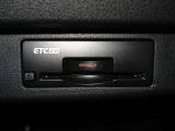 ETC2.0装備♪従来のETCの高速利用料金の収受だけではなく、渋滞回避や安全運転支援といったドライバーに有益な情報を提供してくれます♪