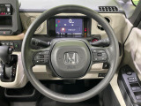 【ステアリングスイッチ】運転中、前方から目線をそらすことなく、オーディオ等の操作が可能な便利機能!安心&快適なドライブを演出してくれます♪