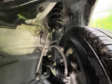 お車を安心してお乗りいただく為には、足回りの定期点検が欠かせません。サービスサポート(有償保証)では無料点検もご提供しており、安心のカーライフをお過ごしいただけるサポート体制が整っています。