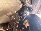 お車を安心してお乗りいただく為には、足回りの定期点検が欠かせません。サービスサポート(有償保証)では無料点検もご提供しており、安心のカーライフをお過ごしいただけるサポート体制が整っています。