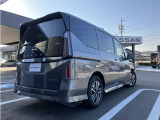 セレナ 1.4 e-POWER ハイウェイスターV 