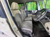 運転席シート廻りは使用感も少なく、良好な状態となっています。丁寧に使われていたことがよくわかりますね。