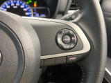 【クルーズコントロール】高速道路もラクラク走行。アクセルを離しても一定速度で走行ができ、長距離運転時の負担を軽減!加速・減速も簡単なスイッチ操作で調整できます。