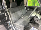 運転席シート廻りは使用感も少なく、良好な状態となっています。丁寧に使われていたことがよくわかりますね。