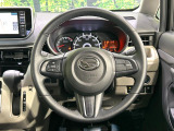【純正革巻きステアリング】上質な革を使用することで、手にしっかり馴染みとても運転しやすいハンドルです♪