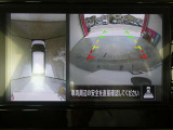 ギアを『R』に入れるとナビ画面に、まるで雲の上から覗いているような映像が映り、駐車をサポートしてくれます。