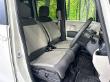 運転席シート廻りは使用感も少なく、良好な状態となっています。丁寧に使われていたことがよくわかりますね。
