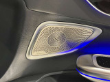 メルセデス・ベンツの定める厳しい基準をクリアしたお車のみをご案内させて頂きます。納車前整備はメーカー規定に基づき100項目以上にも及ぶ点検を熟練のメカニックによって行いご納車させて頂きます。