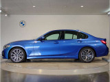 【BMWのxDrive】xDriveはいかなる状況下でも安定した走りを実現しています。 これによりストレスなく運転できることはもちろんのこと、安全性能も向上しています。